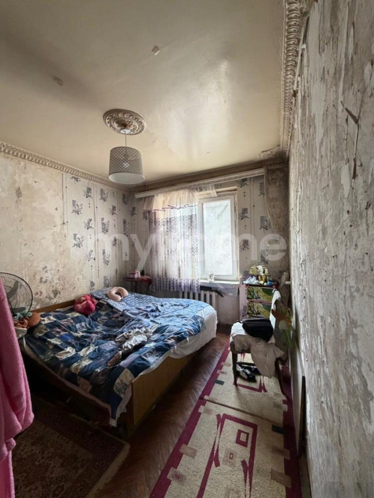 Həzi Aslanov qəsəbəsi 50m² mənzil satılır