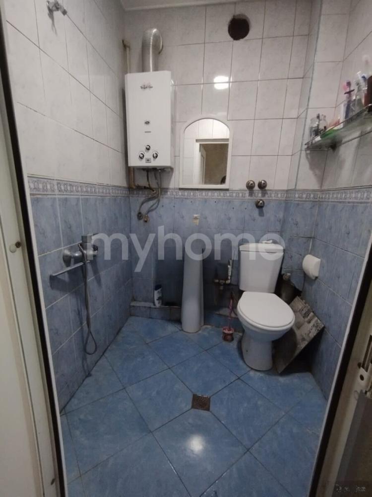 Bakı şəhəri 75m² mənzil satılır