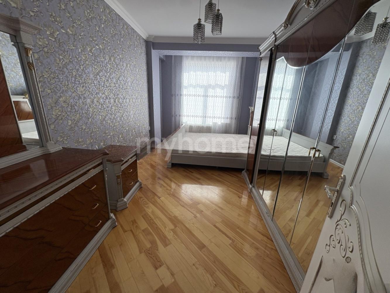 Masazır qəsəbəsi 70m² mənzil kirayə verilir