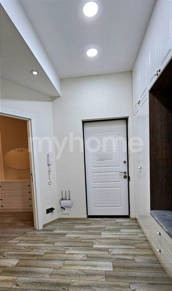 Əhmədli qəsəbəsi 63m² mənzil satılır