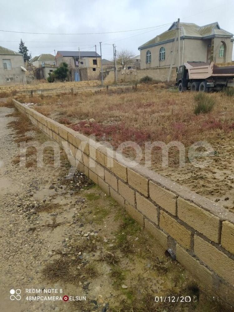 Saray qəsəbəsi torpaq satılır