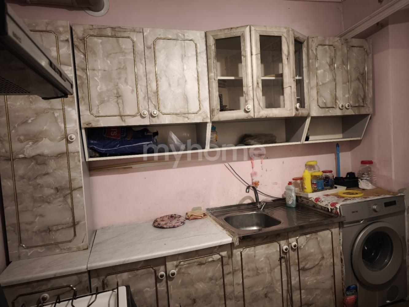 Kürdəmir şəhəri 58m² mənzil satılır