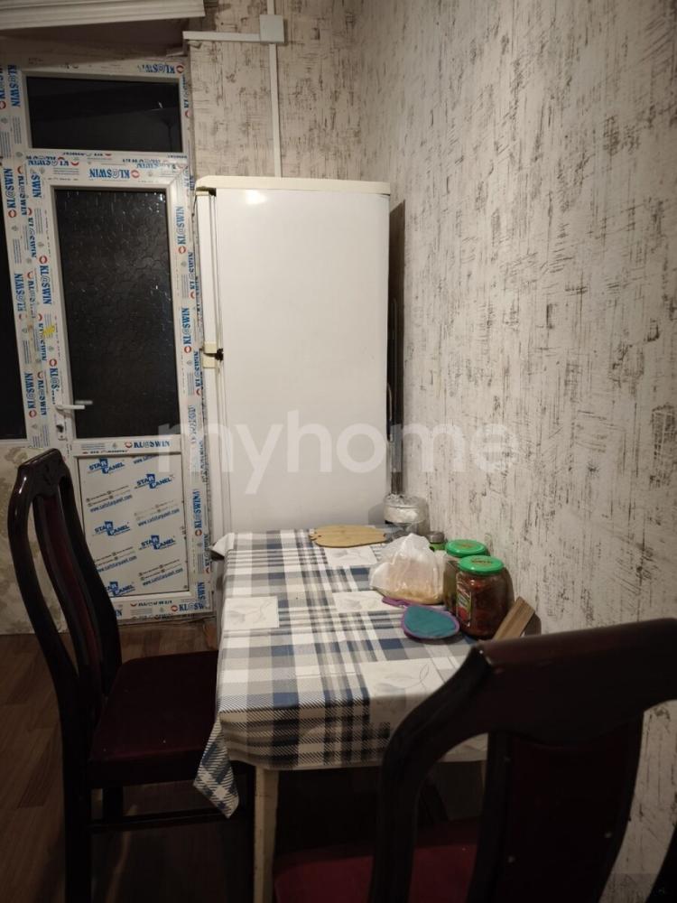 Kürdəmir şəhəri 58m² mənzil satılır