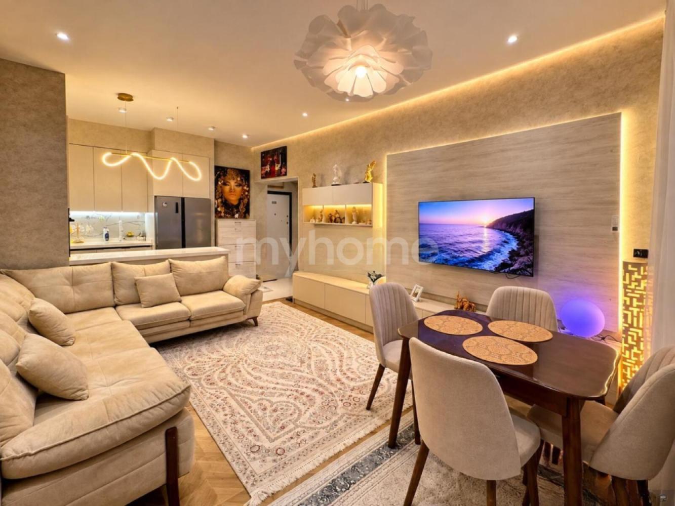 Bakı şəhəri 73m² mənzil satılır