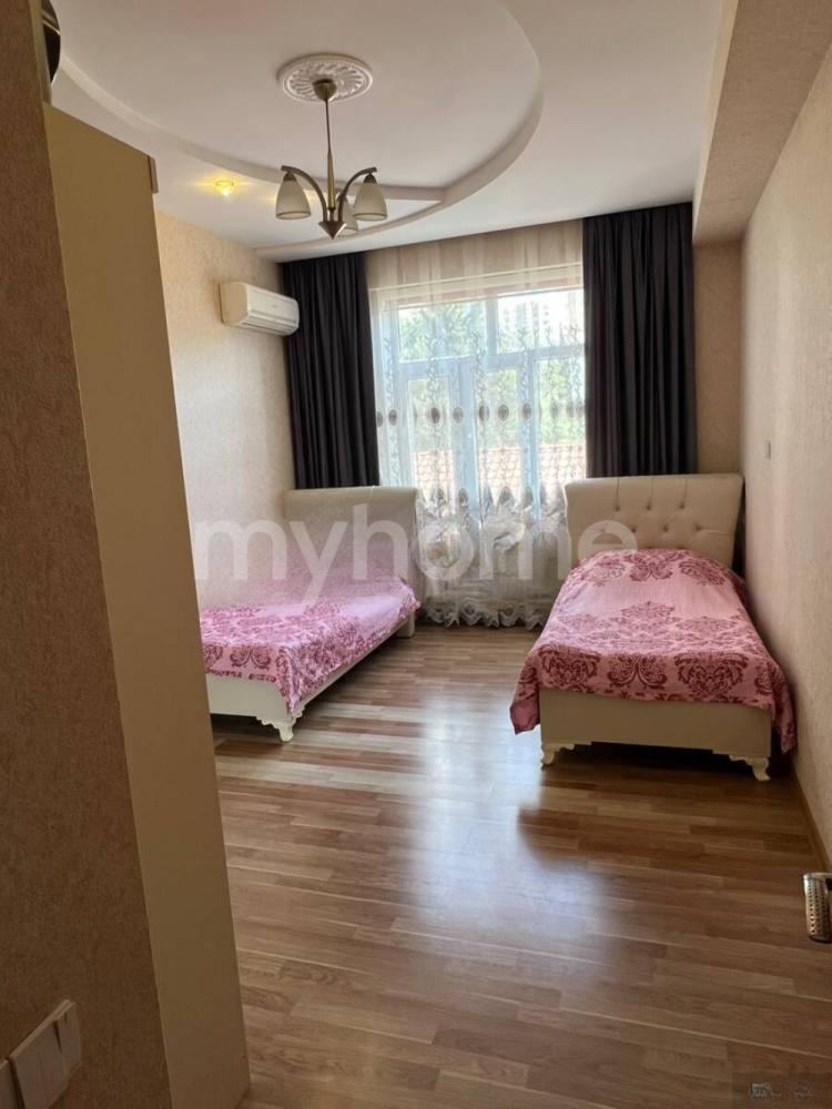 Həzi Aslanov qəsəbəsi 85m² mənzil satılır