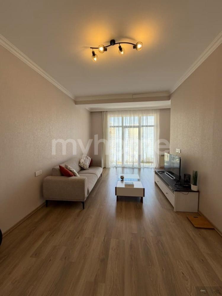 Bakı şəhəri 110m² mənzil kirayə verilir