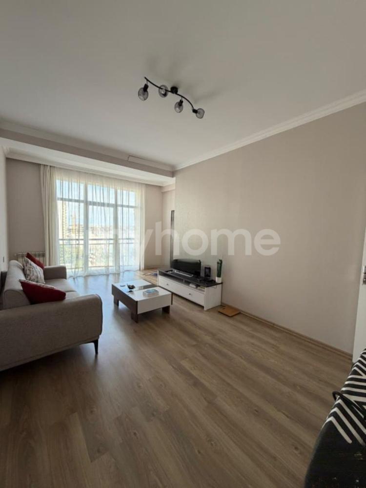 Bakı şəhəri 110m² mənzil kirayə verilir