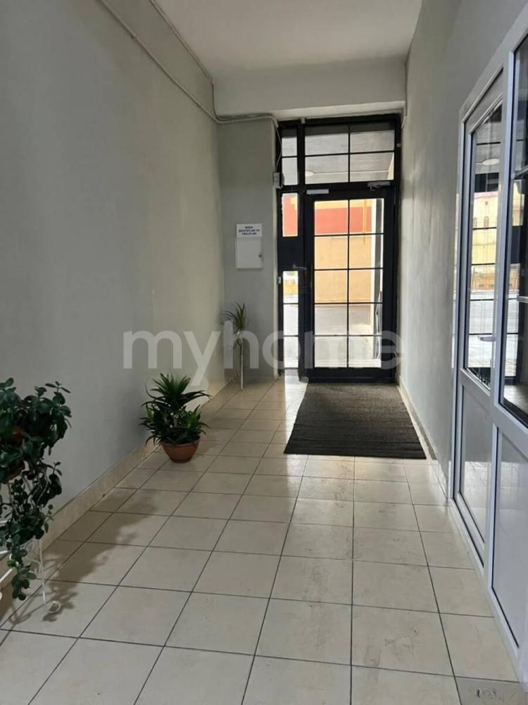 Bakı şəhəri 85m² mənzil satılır