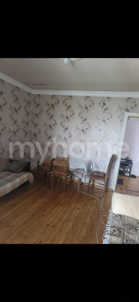 Gəncəli qəsəbəsi 50m² mənzil satılır