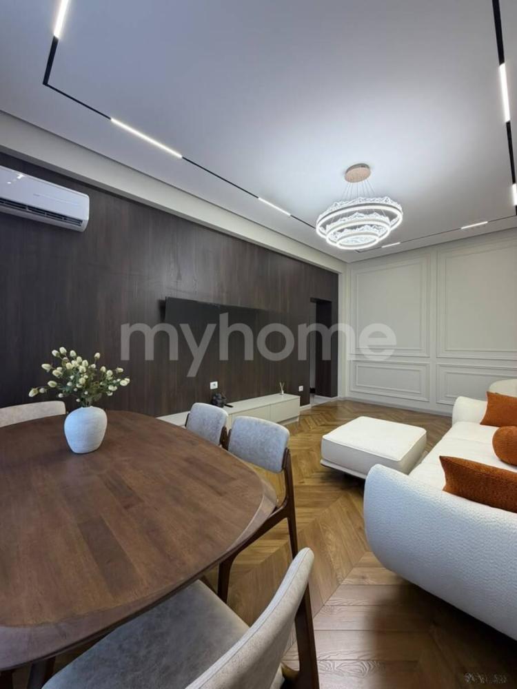 Bakı şəhəri 85m² mənzil satılır