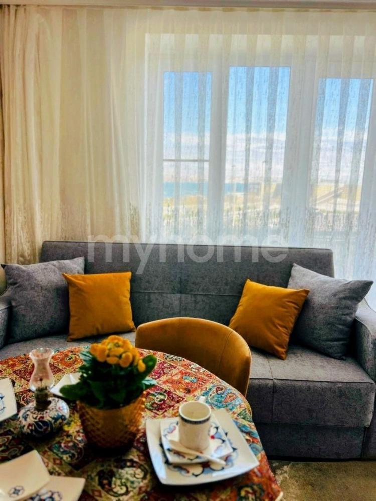 Bakı şəhəri 40m² mənzil kirayə verilir