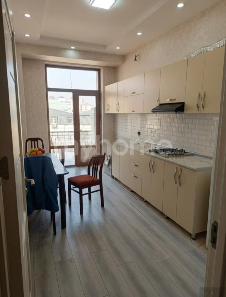 Xırdalan şəhəri 75m² mənzil kirayə verilir