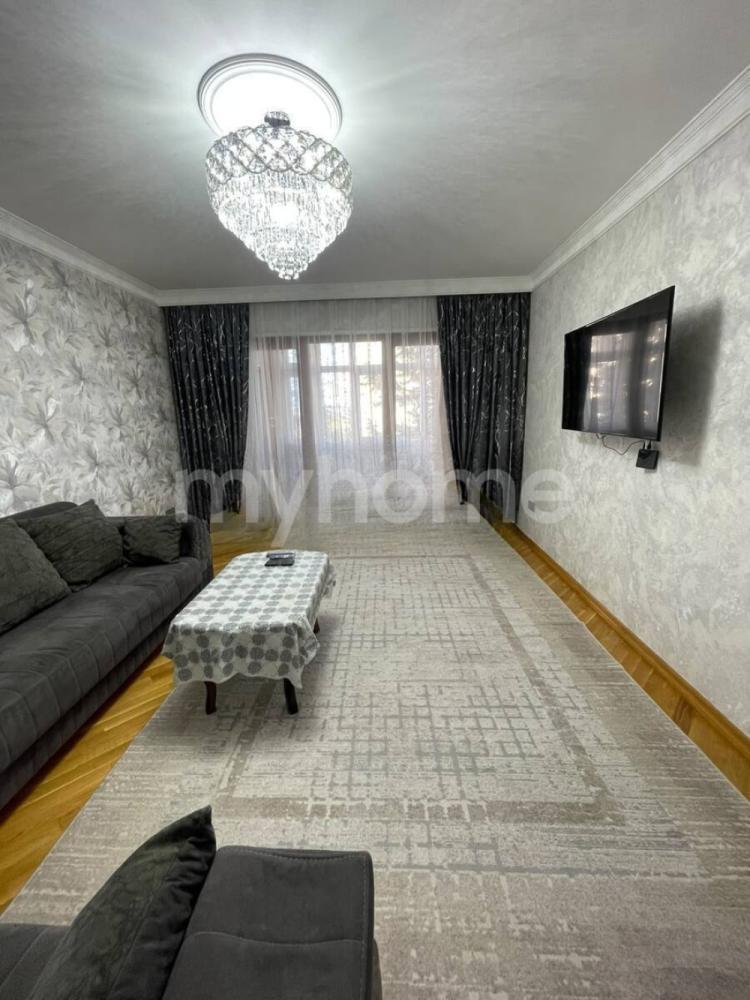 Sumqayıt şəhəri 74m² mənzil satılır