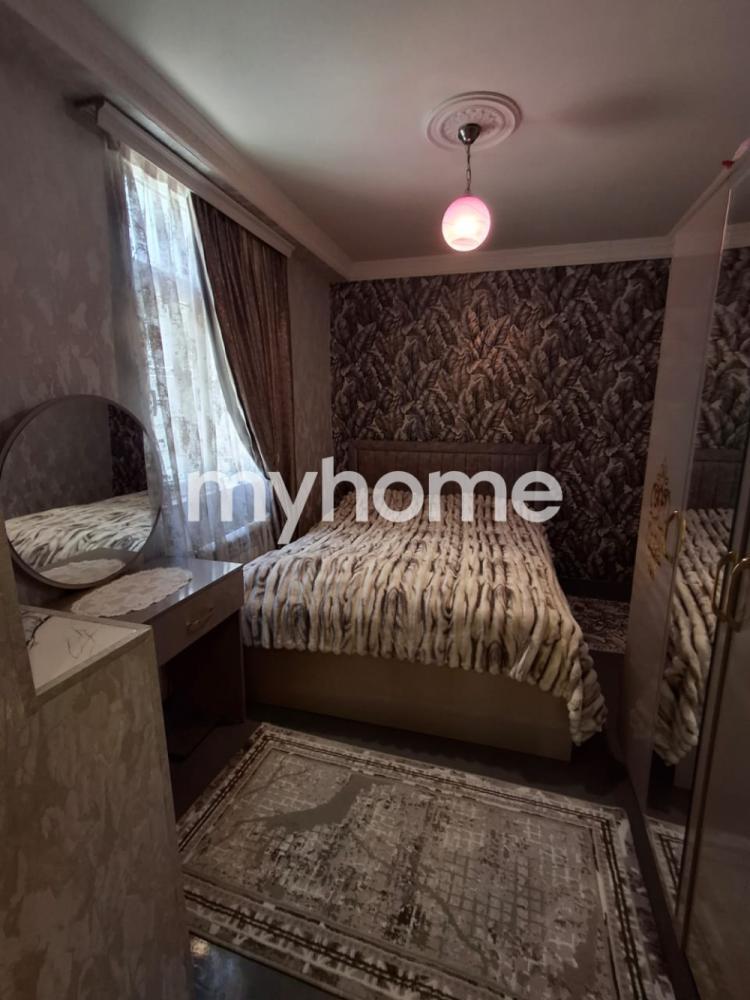 Yeni Suraxanı qəsəbəsində 98m² həyət evi satılır Yeni Suraxanı qəsəbəsində 98m² həyət evi satılır
