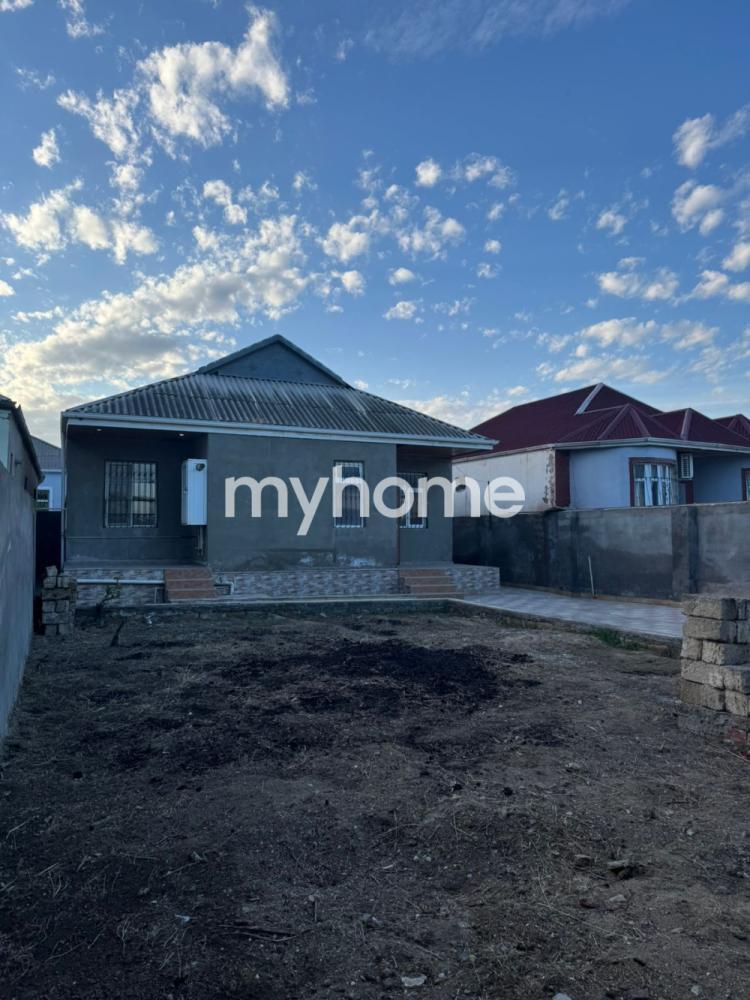 Zığ qəsəbəsi 110m² həyət evi satılır