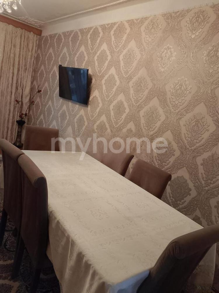 Bakı şəhəri 60m² mənzil satılır