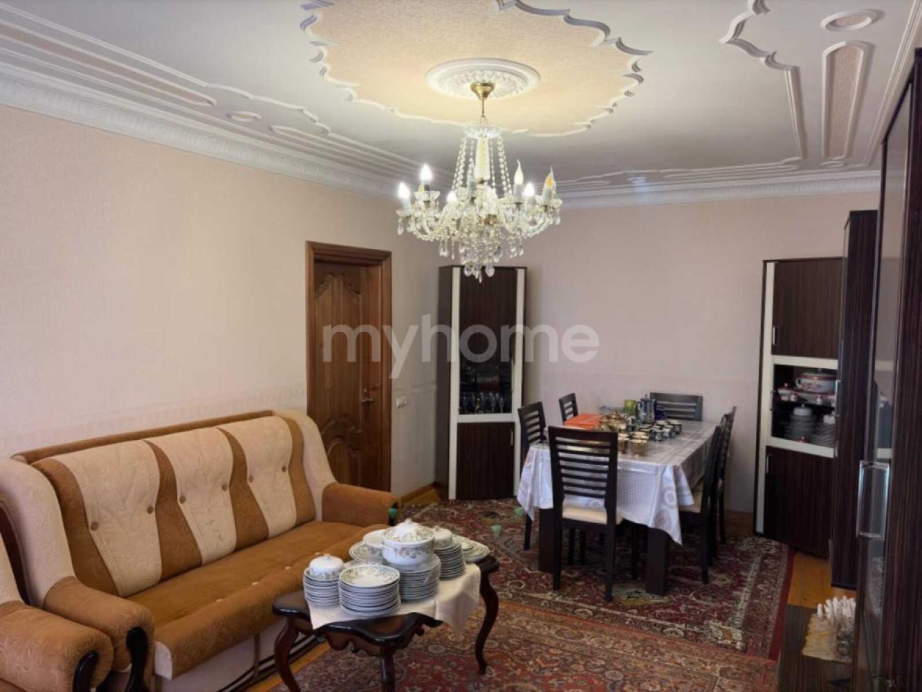 Gəncəli qəsəbəsi 65m² mənzil satılır