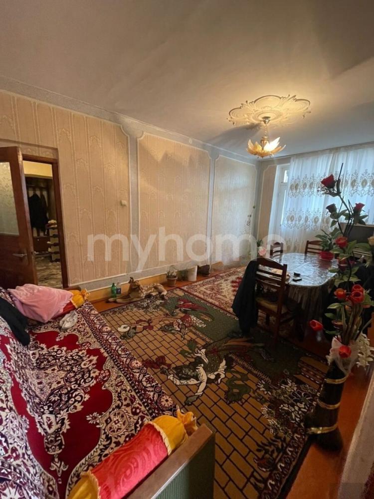 Gəncəli qəsəbəsi 100m² mənzil satılır