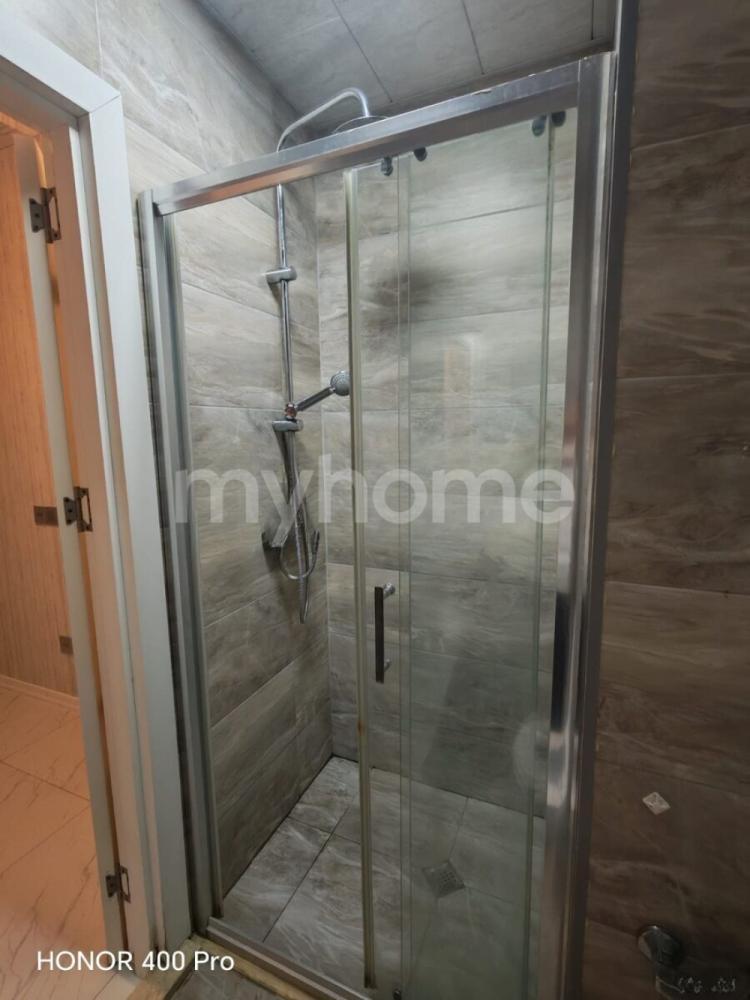 Köhnə Günəşli qəsəbəsi 70m² mənzil kirayə verilir