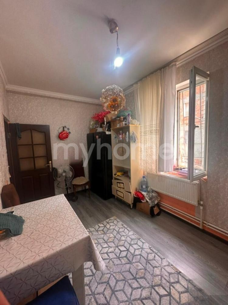 Məhəmmədli qəsəbəsi 42m² mənzil satılır