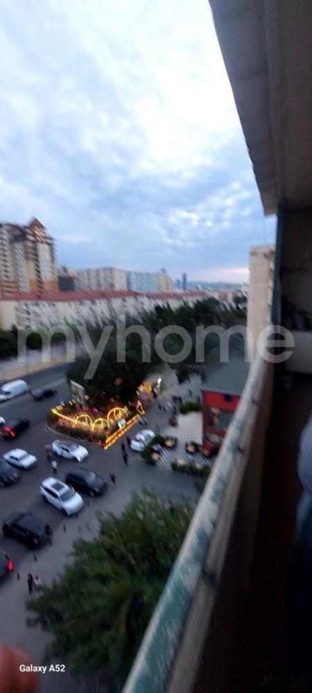 Bakı şəhəri 60m² mənzil satılır
