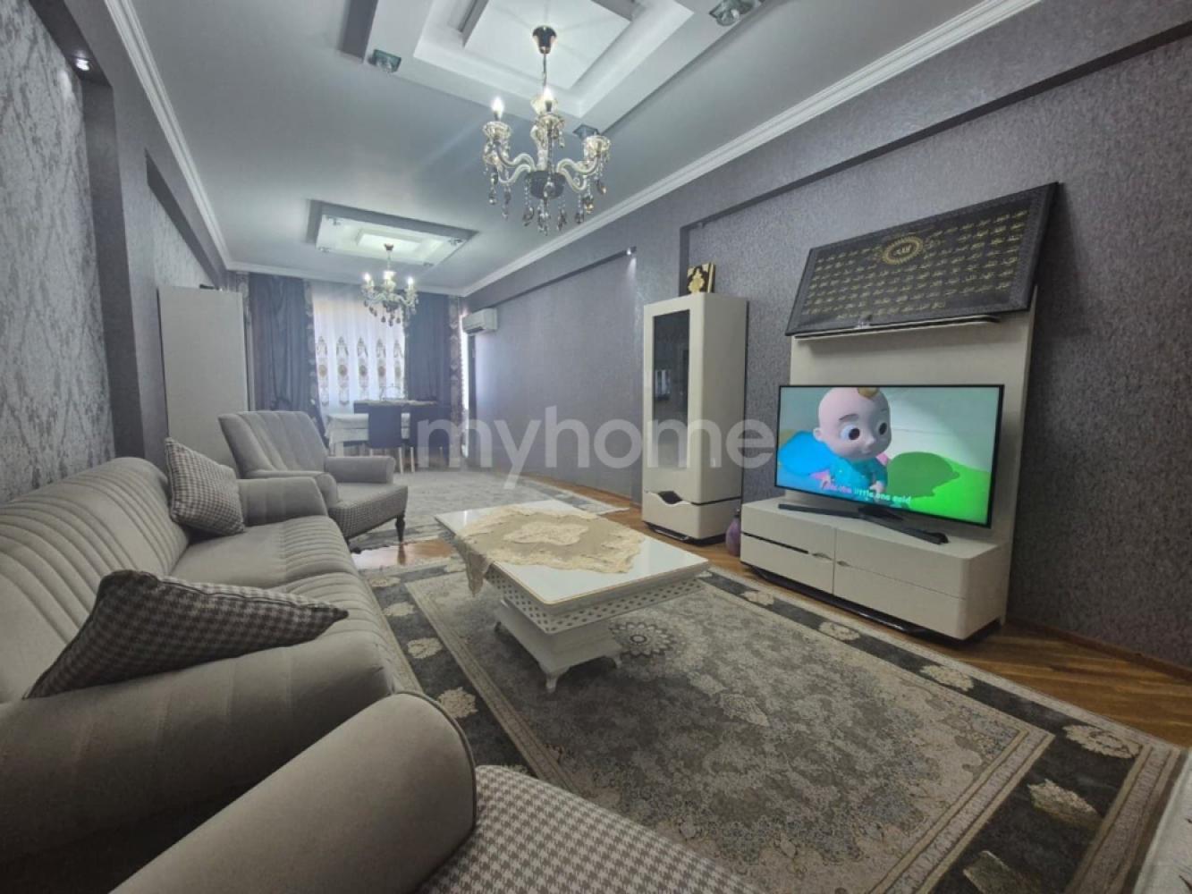 Bakı şəhəri 115m² mənzil satılır