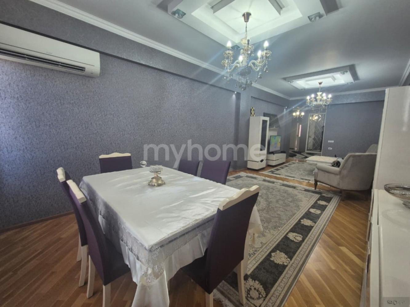 Bakı şəhəri 115m² mənzil satılır