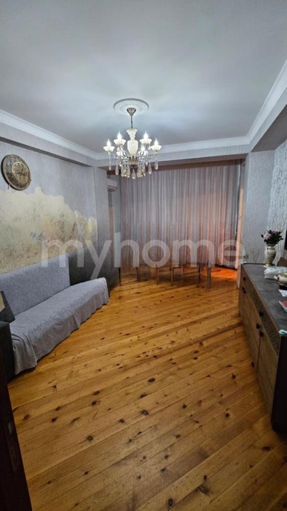 Masazır qəsəbəsi 59m² mənzil satılır