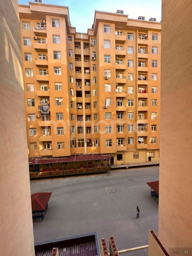 Məhəmmədli qəsəbəsi 74m² mənzil satılır