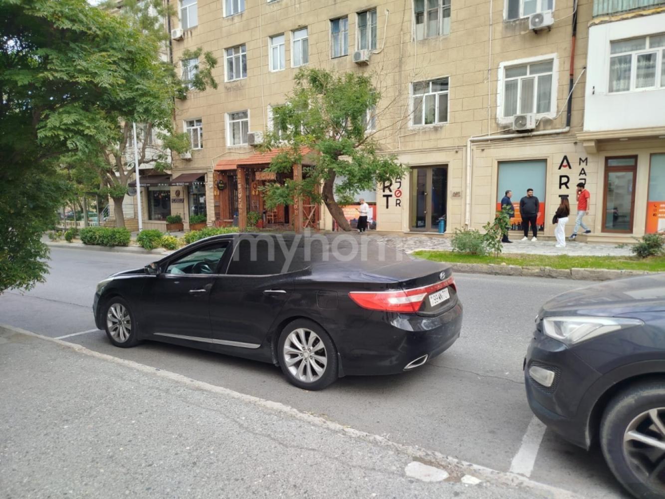 Bakı şəhəri obyekt satılır