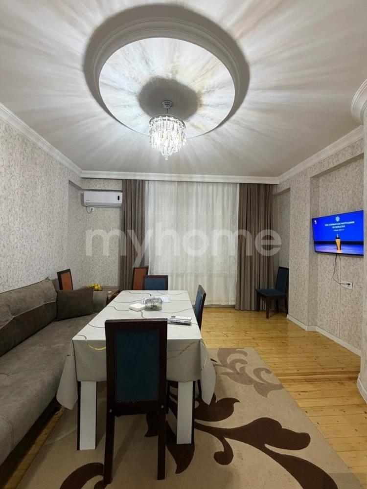 Masazır qəsəbəsi 70m² mənzil satılır