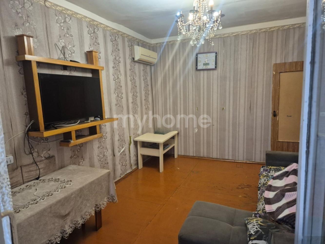 Sumqayıt şəhəri 50m² mənzil satılır