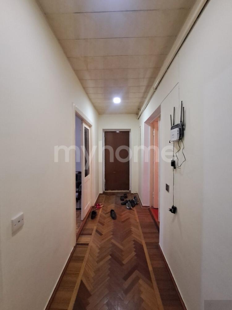Bakı şəhəri 80m² mənzil satılır