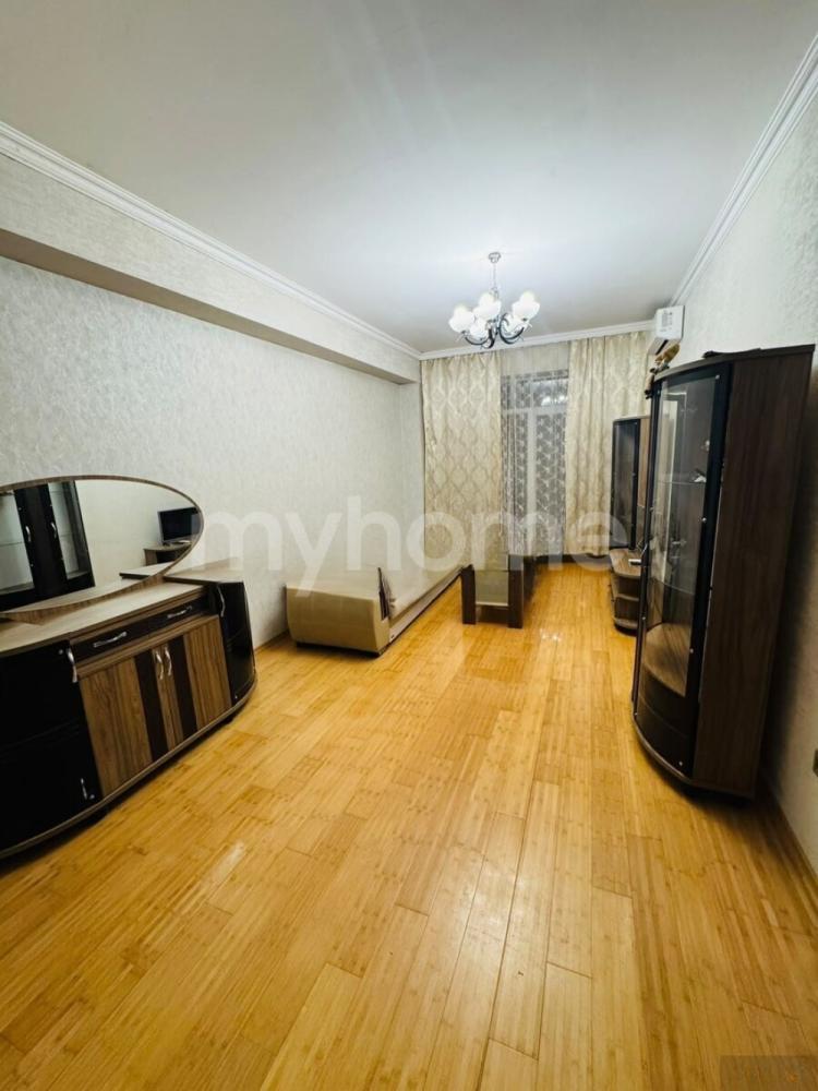 Sumqayıt şəhəri 75m² mənzil kirayə verilir