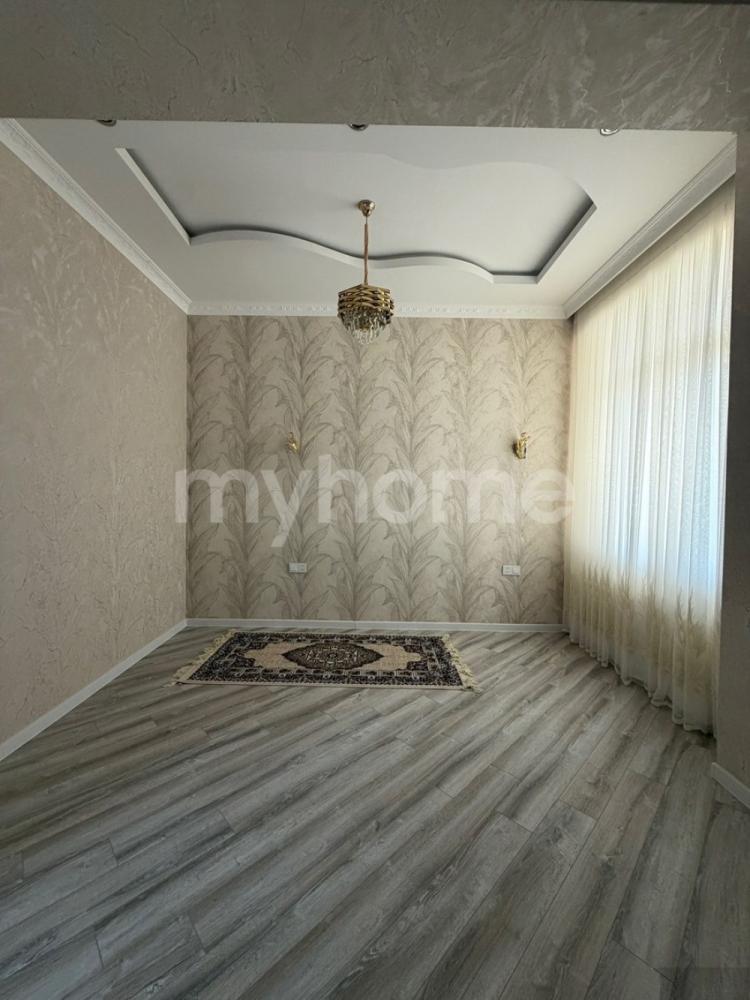 Masazır qəsəbəsi 82m² mənzil satılır