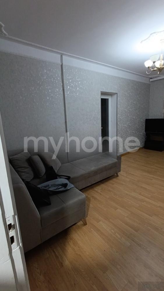 Gəncəli qəsəbəsi 50m² mənzil kirayə verilir