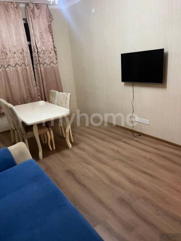 Sumqayıt şəhəri 70m² mənzil kirayə verilir