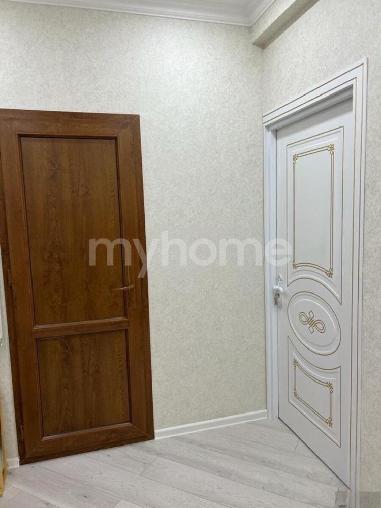 Bakı şəhəri 64m² mənzil kirayə verilir