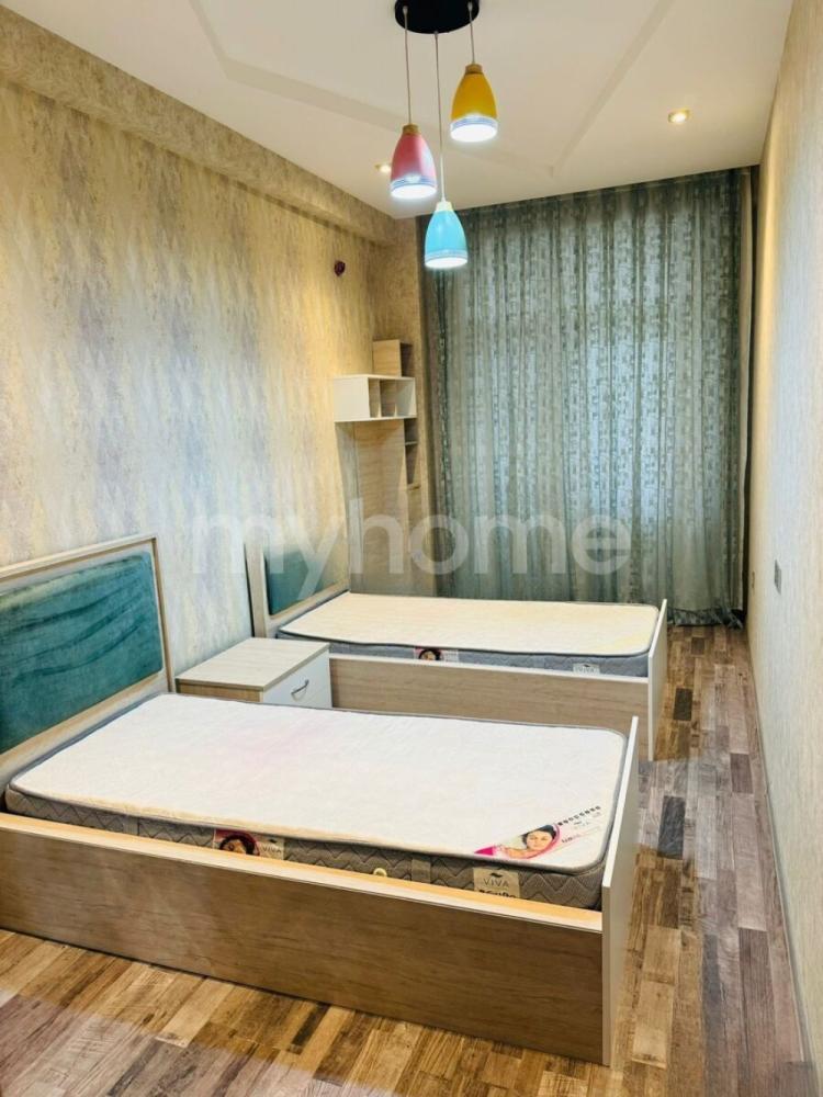 Xətai qəsəbəsi 100m² mənzil kirayə verilir