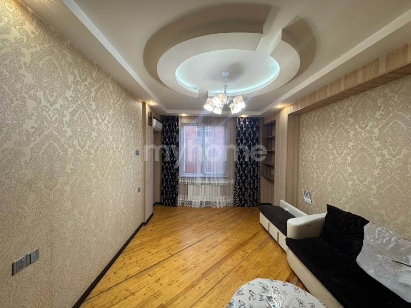 Masazır qəsəbəsi 44m² mənzil kirayə verilir