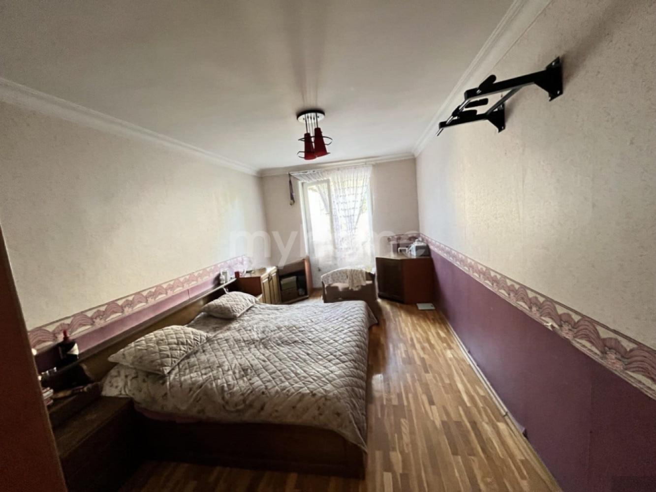 Bakı şəhəri 125m² mənzil satılır