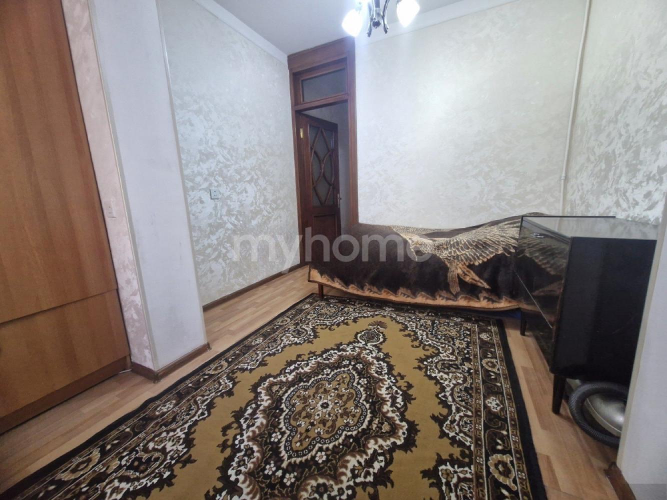 Bakı şəhəri 40m² mənzil satılır