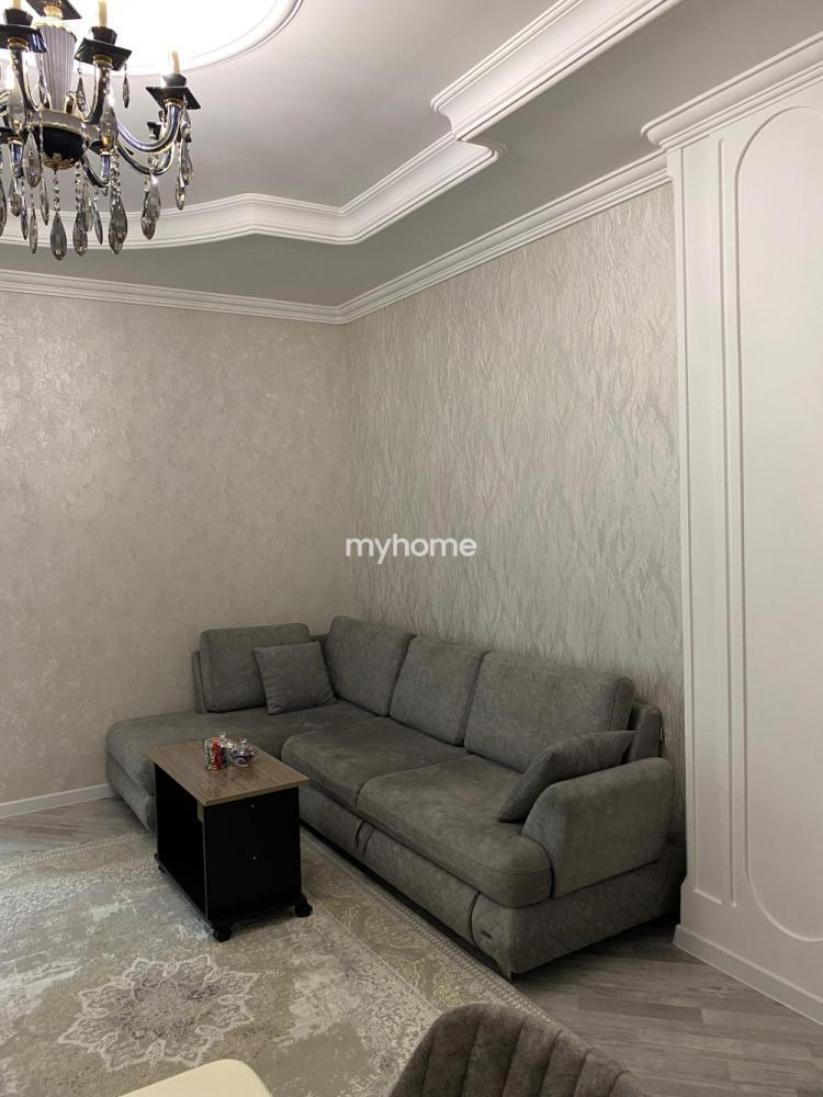 Xətai rayonu 60m² mənzil satılır