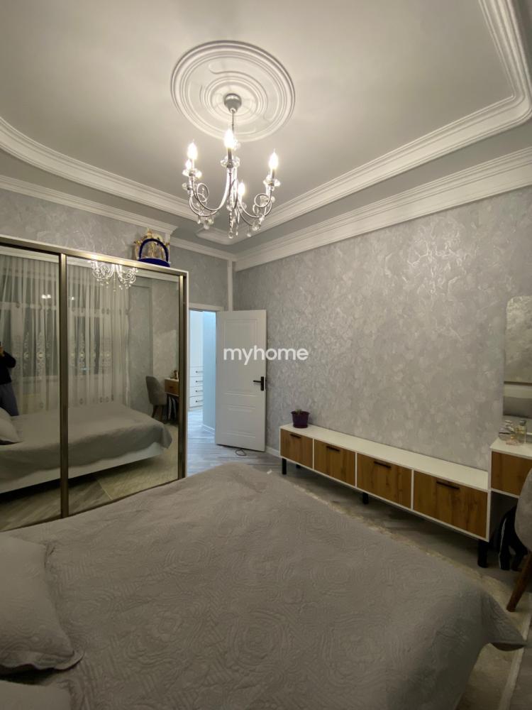 Xətai rayonunda 60m² mənzil satılır Xətai rayonunda 60m² mənzil satılır