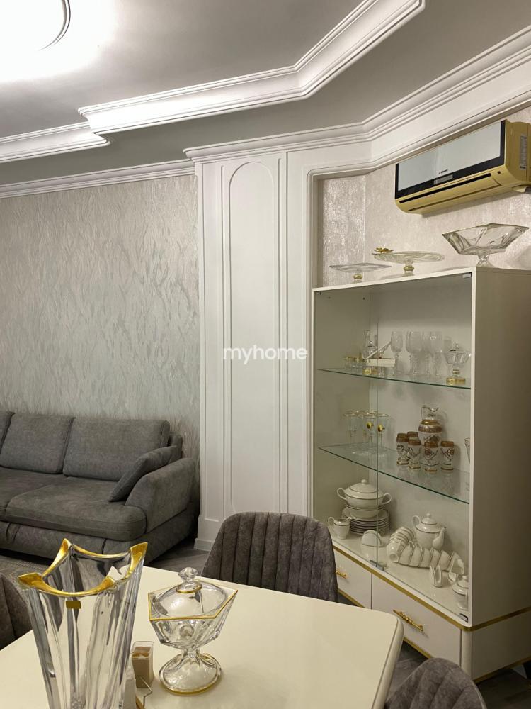 Xətai rayonunda 60m² mənzil satılır Xətai rayonunda 60m² mənzil satılır