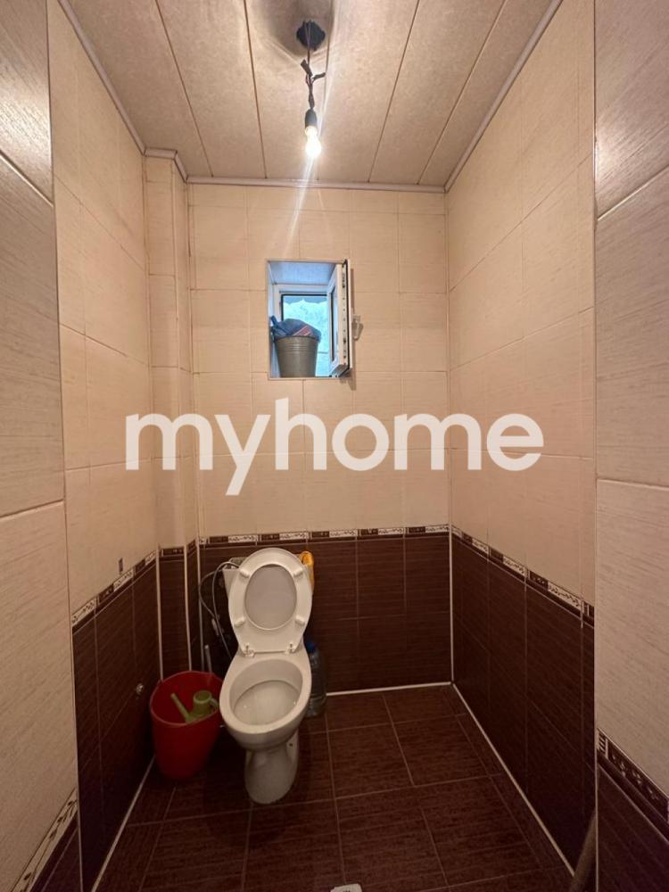 Binəqədi qəsəbəsində 250m² həyət evi satılır Binəqədi qəsəbəsində 250m² həyət evi satılır