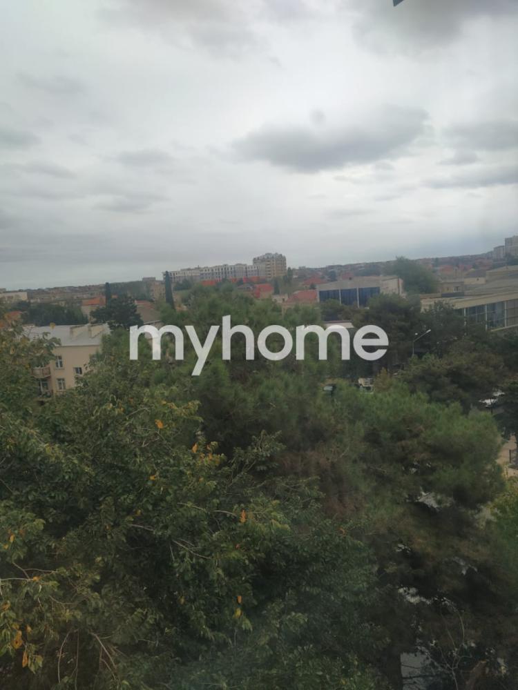 Bakıxanov qəsəbəsində 25m² mənzil satılır Bakıxanov qəsəbəsində 25m² mənzil satılır