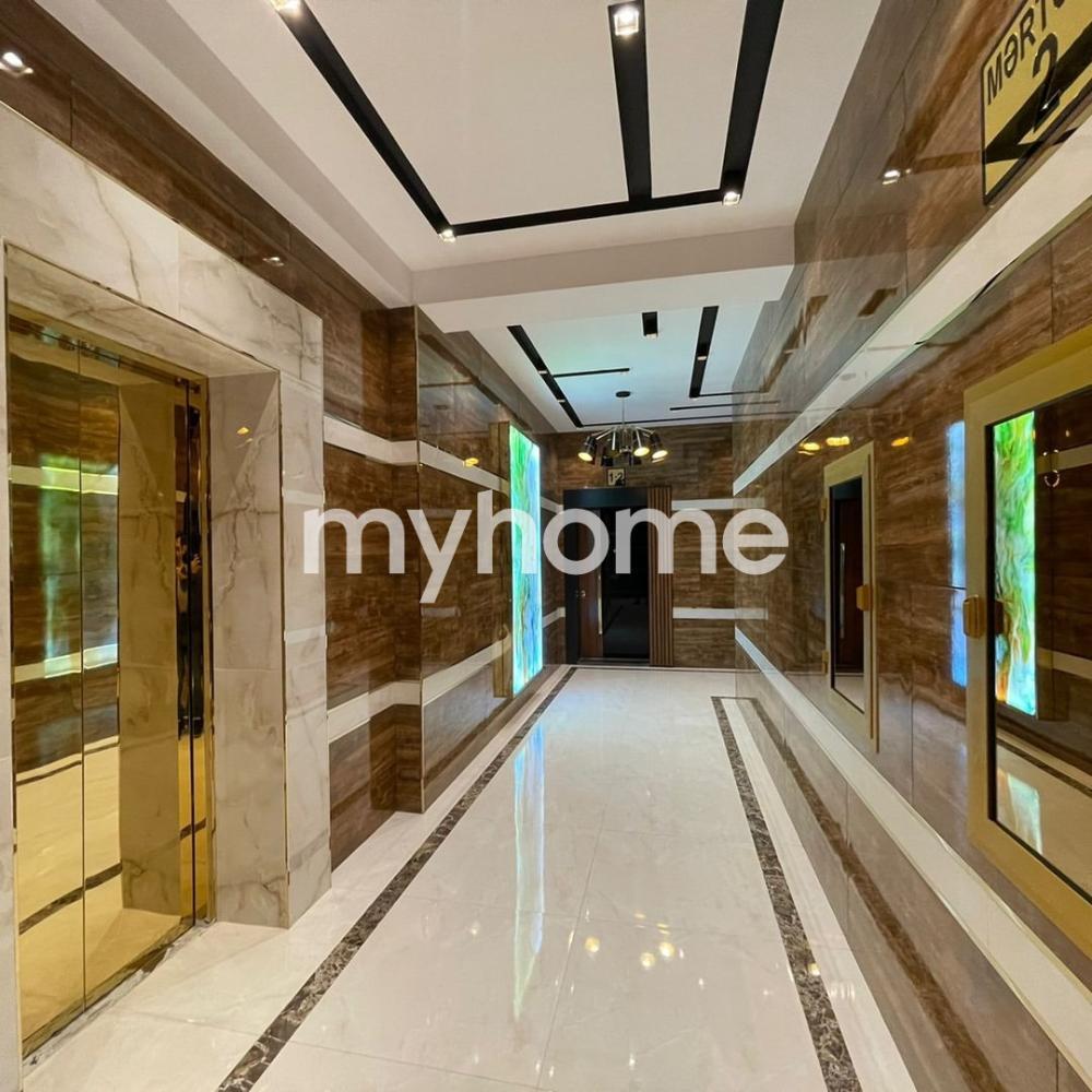 Şıxov qəsəbəsində 260m² mənzil satılır Şıxov qəsəbəsində 260m² mənzil satılır