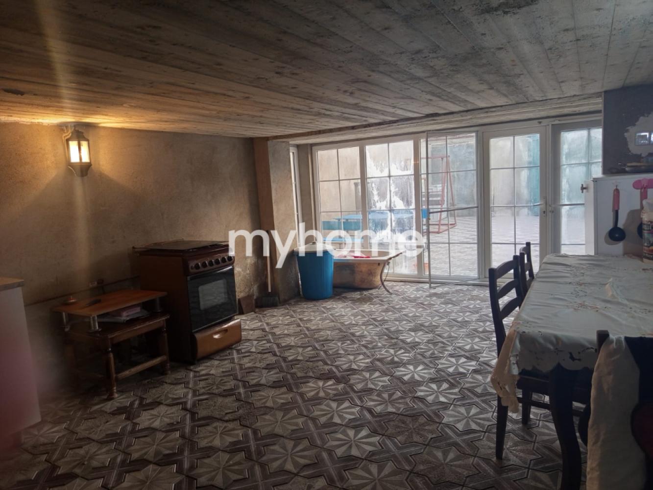 Sumqayıt şəhərində 110m² həyət evi satılır Sumqayıt şəhərində 110m² həyət evi satılır