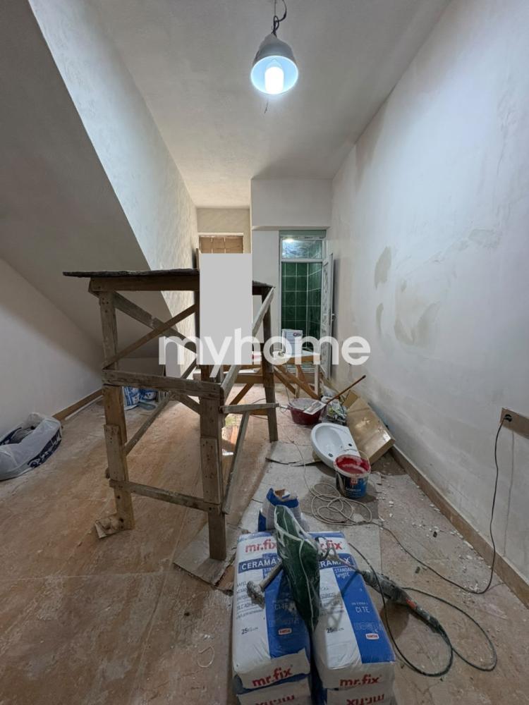 Badamdar qəsəbəsində 180m² obyekt satılır Badamdar qəsəbəsində 180m² obyekt satılır